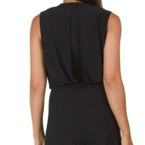 NWT Vince Camuto Surplice Front Pleated Wide Leg Cropped Jumpsuit - Picture 5 of 9